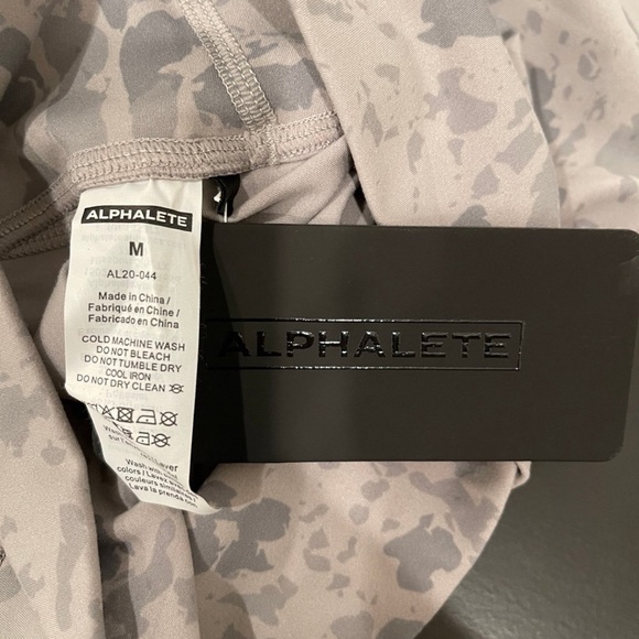 Alphalete Surface Path Leggings - Picture 5 of 5